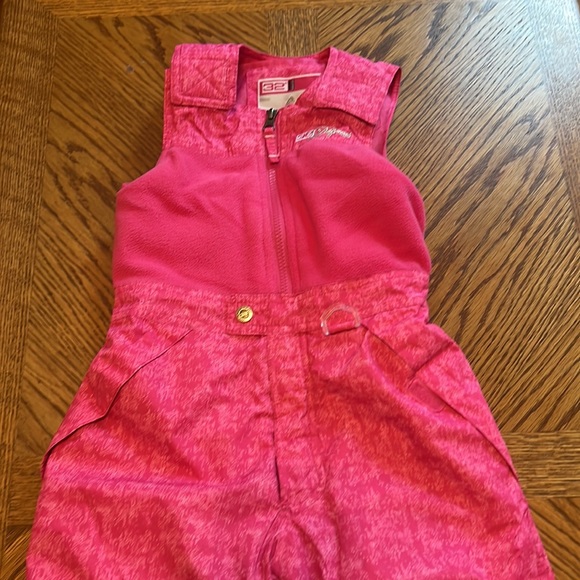 32 degrees kids bib snowsuit snow pants bibs overalls  pink 5 - Picture 2 of 6